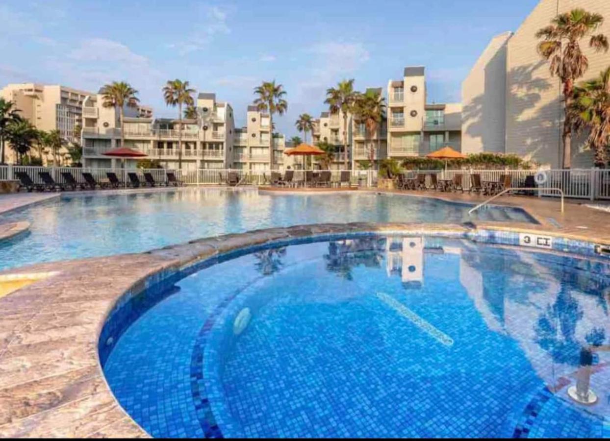Bahia Mar Solare Tower 6Th Floor Oceanview Condo 3Bd 3Ba W Pools South Padre Island Exterior photo
